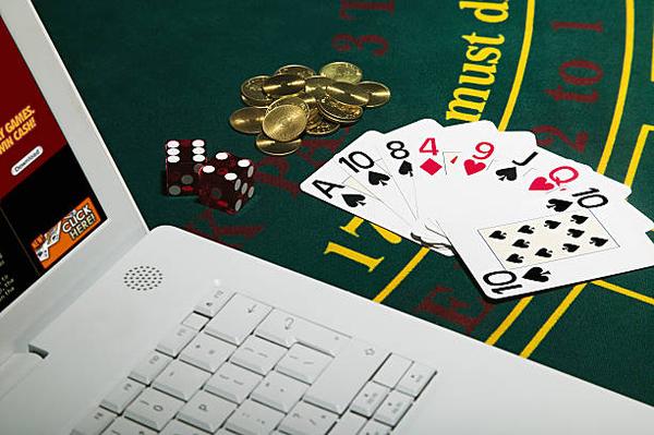 Security and Privacy Features of casino trực tuyến việt nam Platforms
