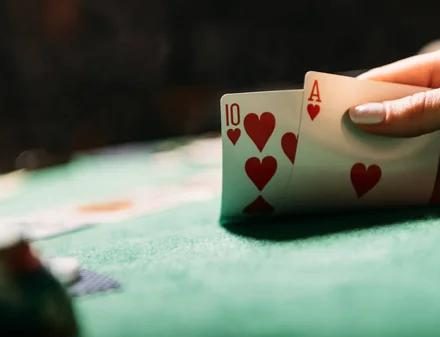 How Players Compare Spanish Online Casinos