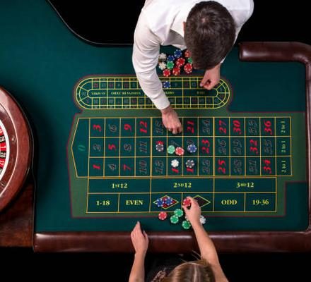 Explore Live Dealer Experiences with ネットカジノ Casino Games