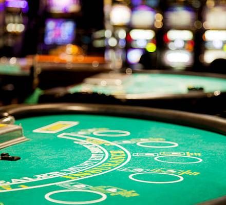 Find Classic Card Game Entertainment at the best online casino Singapore for Casino Fans