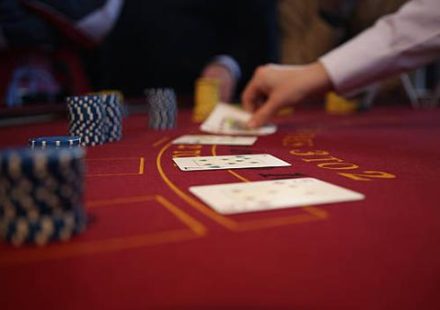 Play Baccarat Games through the best online casino Singapore for Players