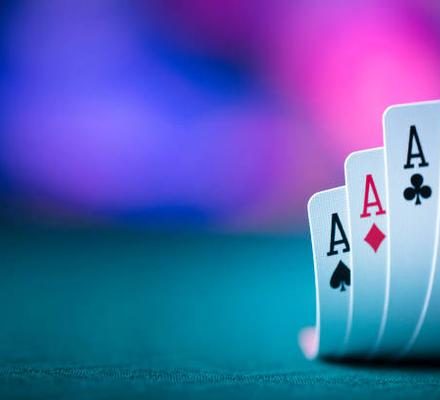 Comparing Slot Paytables: A Best Online Casino UAE Research Guide